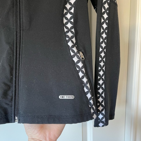 One Tooth athletic jacket - Picture 4 of 5